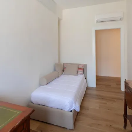 - Roman Ruins House - 750M From The Metro Station-3